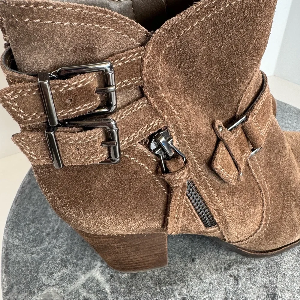 Gianni Bini Brown Suede Leather Marbess Ankle Booties 9.5